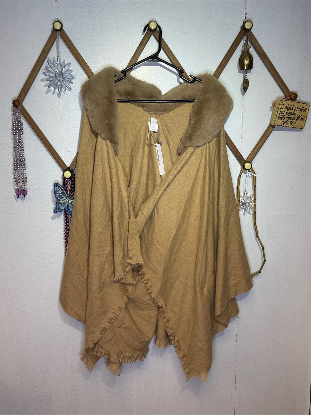 Liz Claiborne Tan Wrap Cape with Faux-Fur Collar